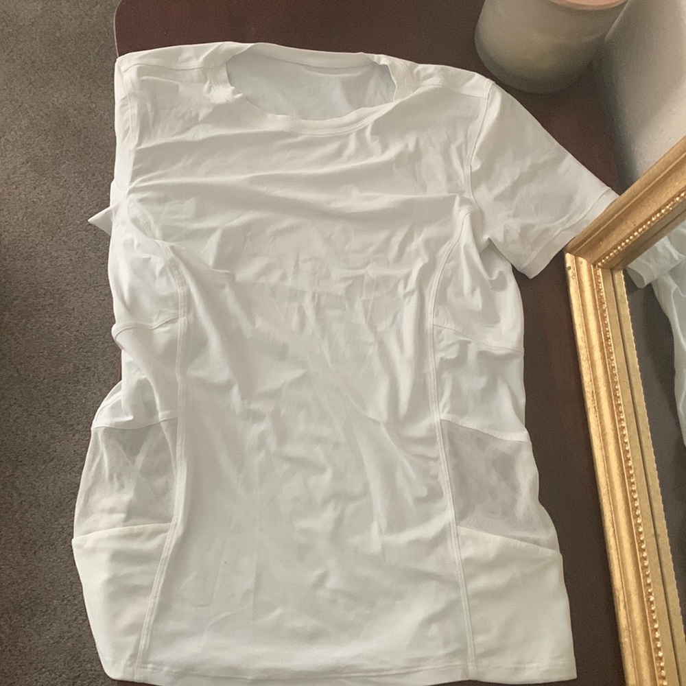 Lululemon short sleeve